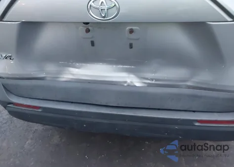 2021 Toyota Rav4 Le z USA, uszkodzony, nr VIN 2T3F1RFV2MC154193